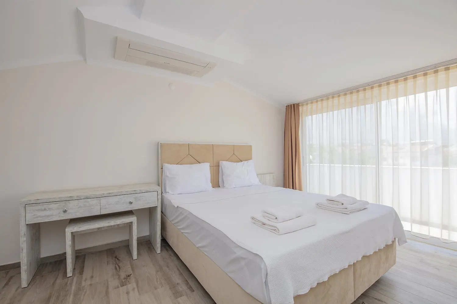 Orka World Villa 1 Ölüdeniz